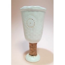 Porcelain winecup